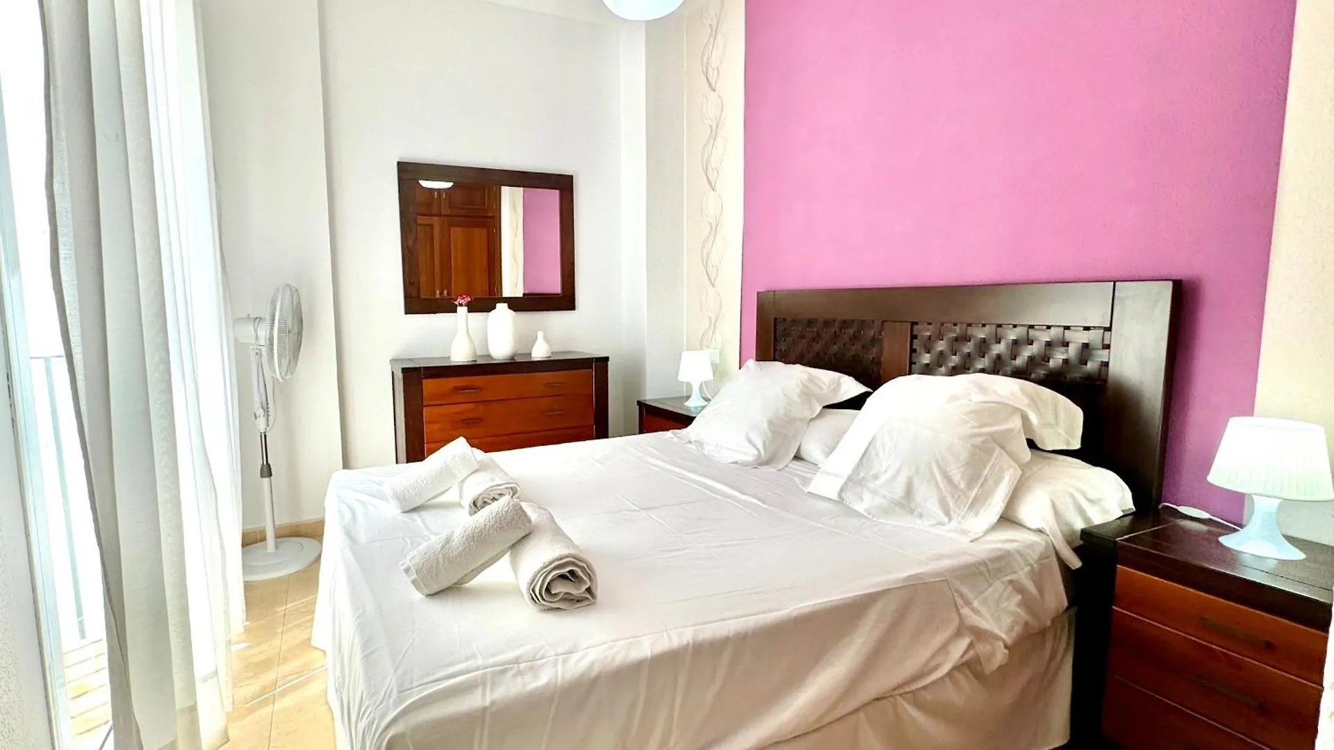 Apartament Sibssanlucar Reina 2 Del Centro Parking Sanlúcar de Barrameda 0*,